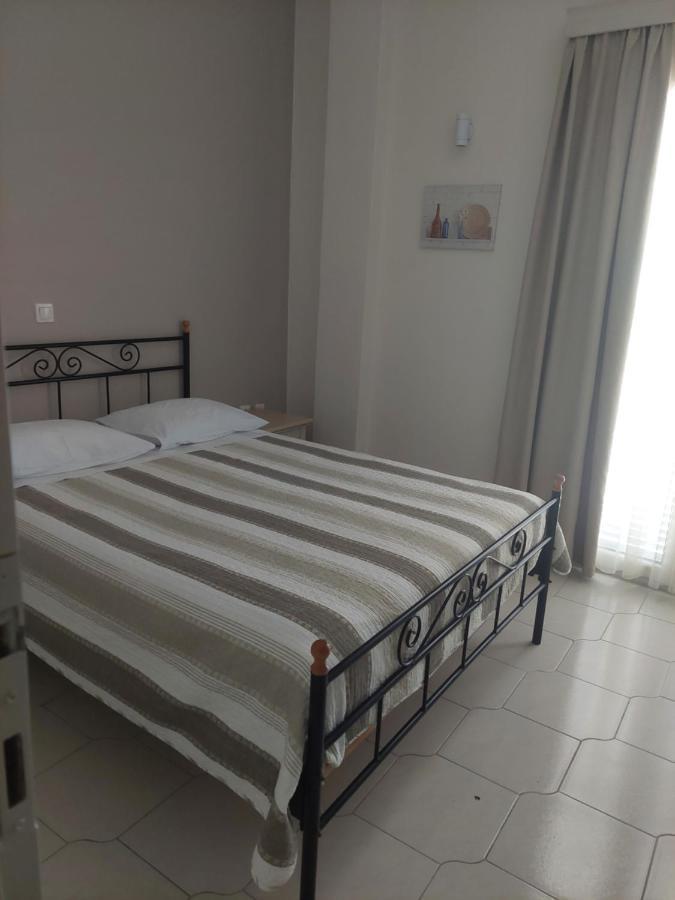 Kamári Alkyon Hotel מראה חיצוני תמונה