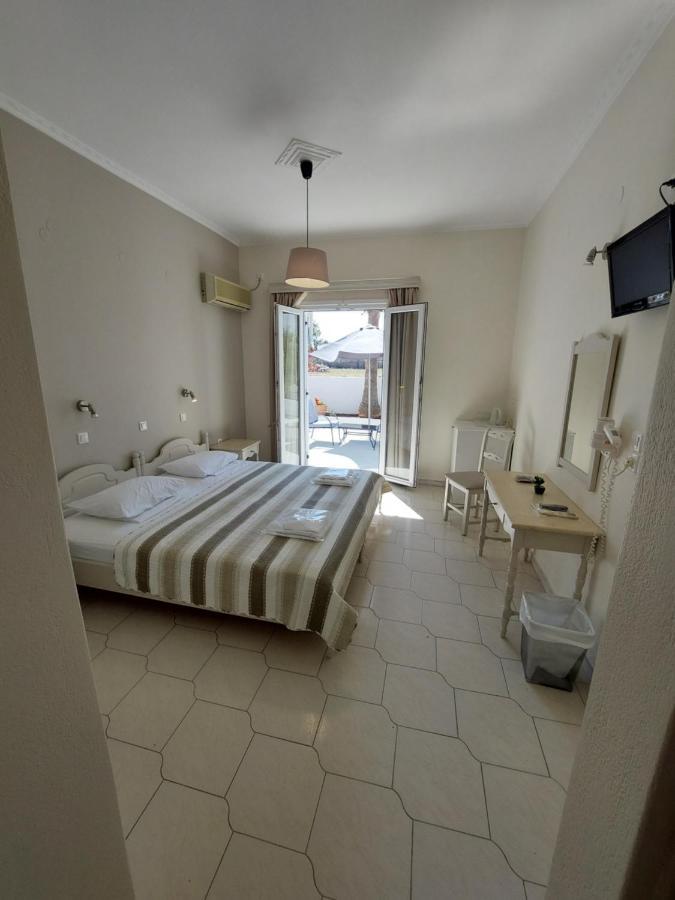 Kamári Alkyon Hotel מראה חיצוני תמונה
